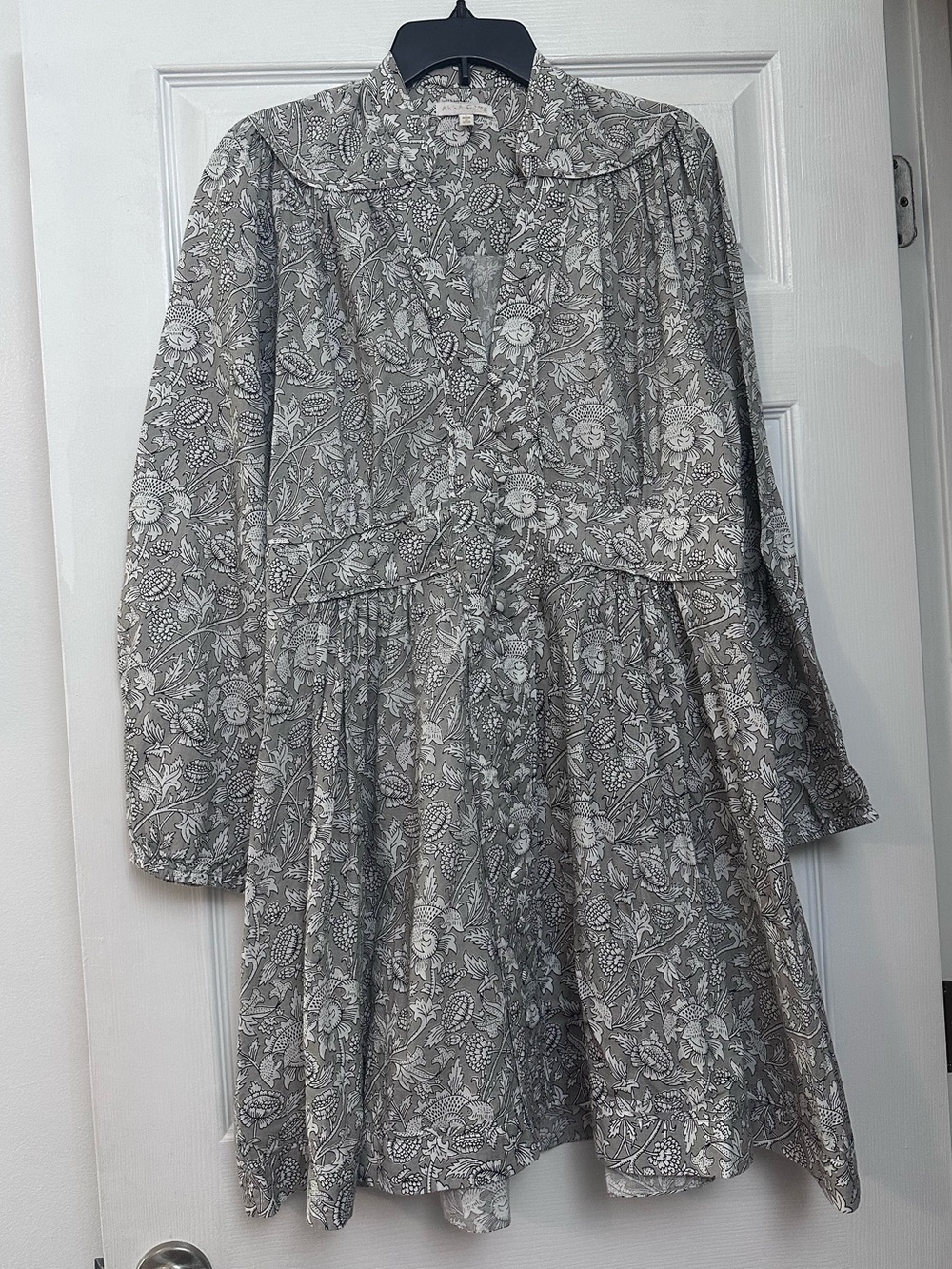 Anna Cate Floral Dress Size Large